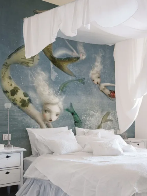 Carta da parati con illustrazione artistica ispirata alle sirene Mermaids di Inkiostro Bianco