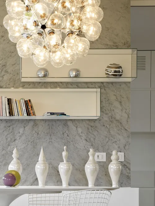 Carta da parati monocromatica White Marble di Inkiostro Bianco