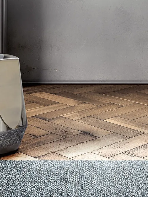 Tavolino di design Haik in ceramica ipergress con finitura metallica Argento di Pianca