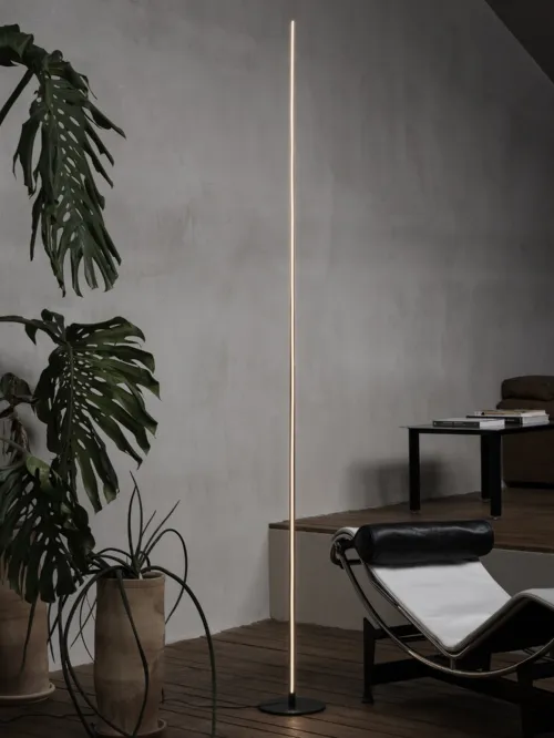 Lampada da terra Blade di Ideal Lux