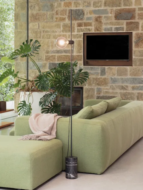 Lampada da terra Eva in metallo con base in marmo di Ideal Lux