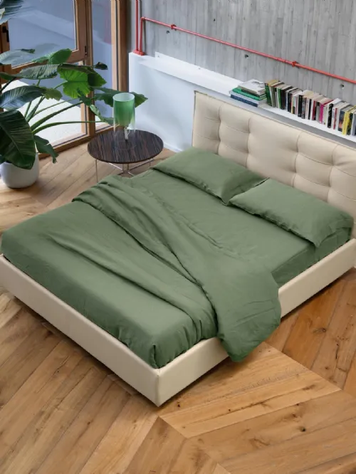 Letto moderno con testiera trapuntata Bob Capitonné di Noctis