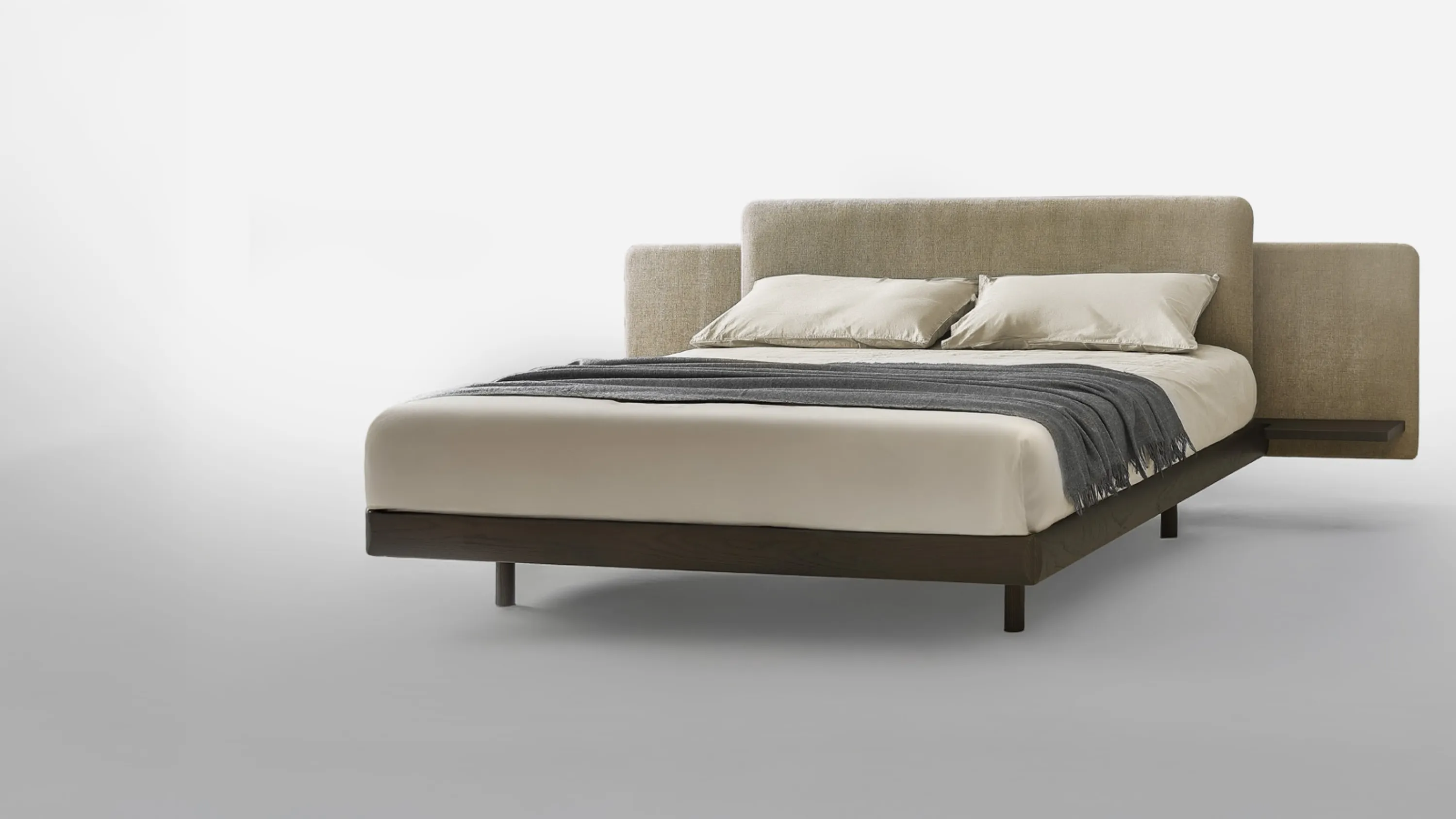 Letto matrimoniale Eos di Pianca