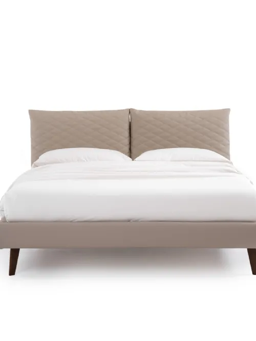 Letto con testiera trapuntata So Regular di Noctis