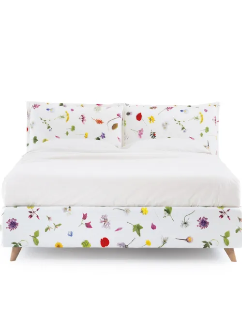 Letto in tessuto a fiori con contenitore So Wild di Noctis