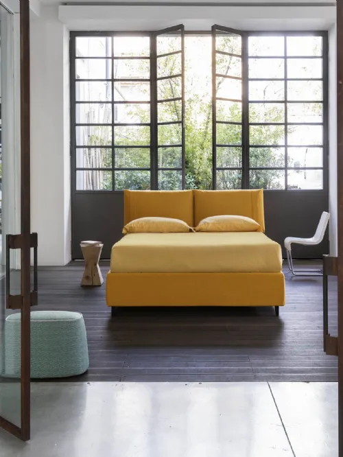 Letto imbottito Vera di Noctis