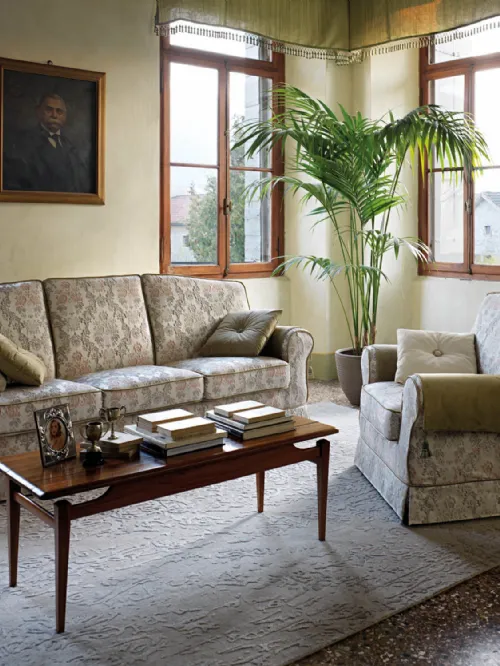 Salotto lineare classico Royal di Samoa