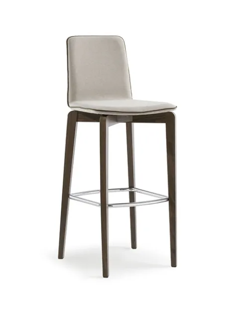 Sgabello Rose SG in tessuto imbottito con base in legno di Sedie Brianza
