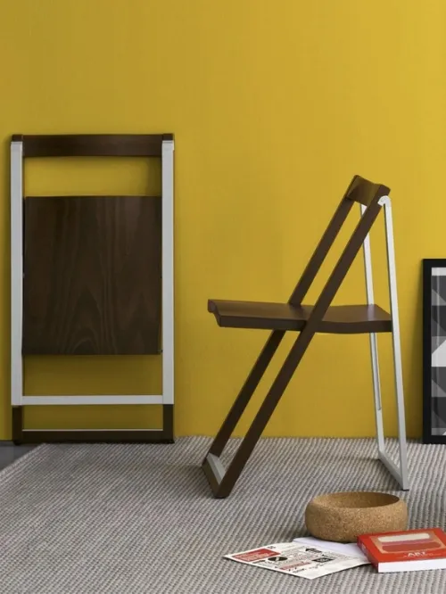 Sedia pieghevole di design in legno e metallo Skypper di Sedie Brianza